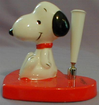 Vintage Japan 1981 Snoopy Songbook Caroler Ceramic Christmas Ornament & Label 
