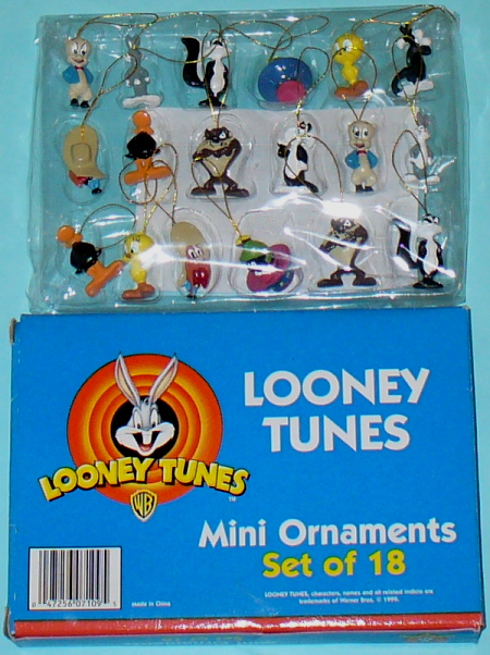 WB PVC Daffy duck TIED UP @Gym Warner Brothers Looney Tunes MINI Toy Lot topper 